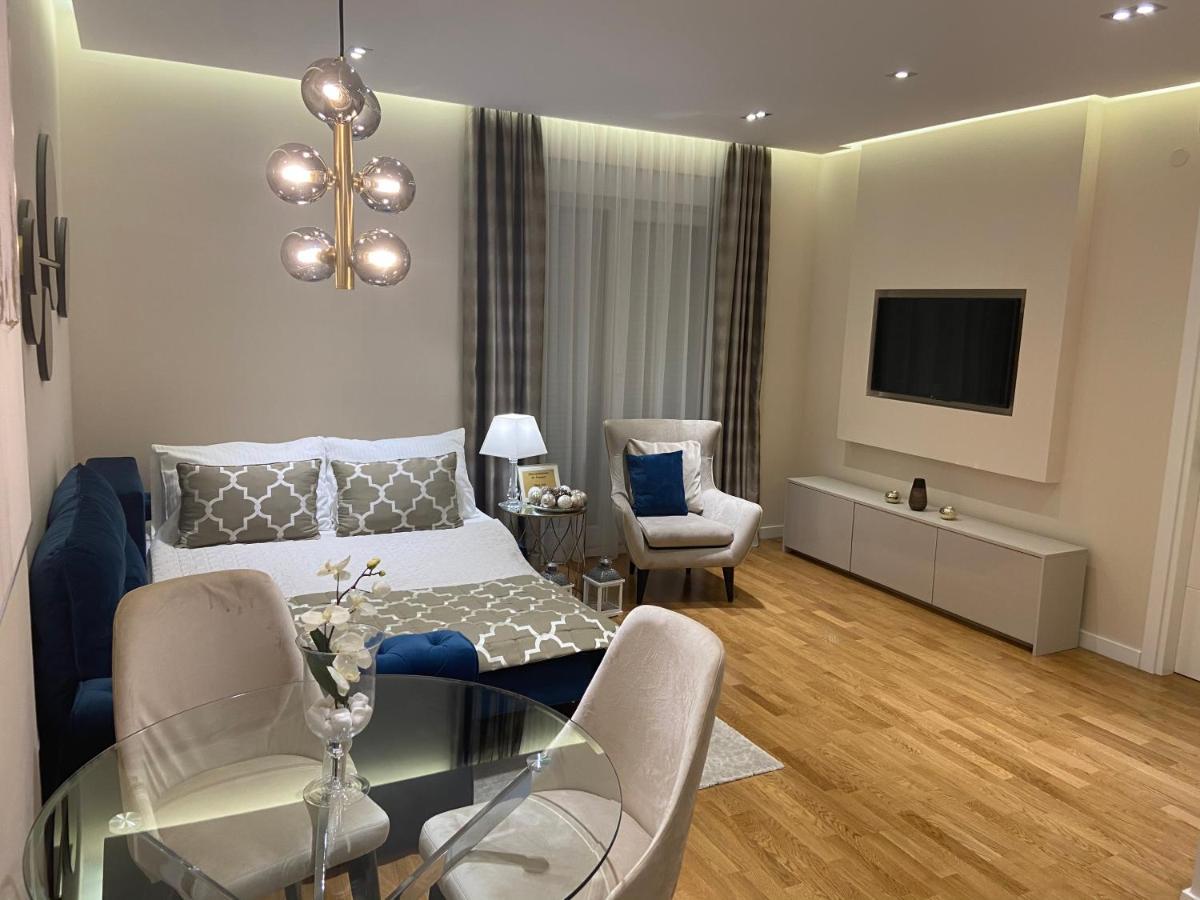Tiffany Lux Apartment Требинє Екстер'єр фото