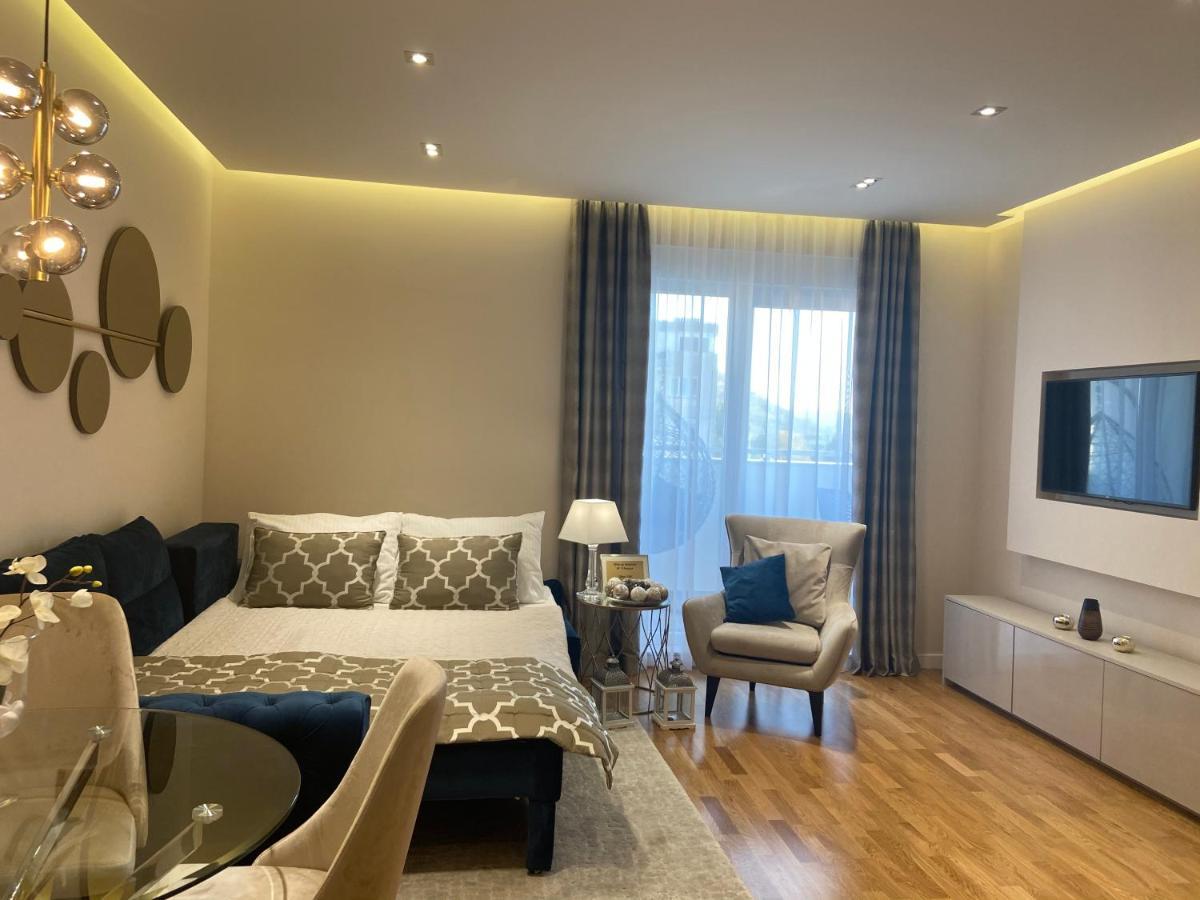 Tiffany Lux Apartment Требинє Екстер'єр фото
