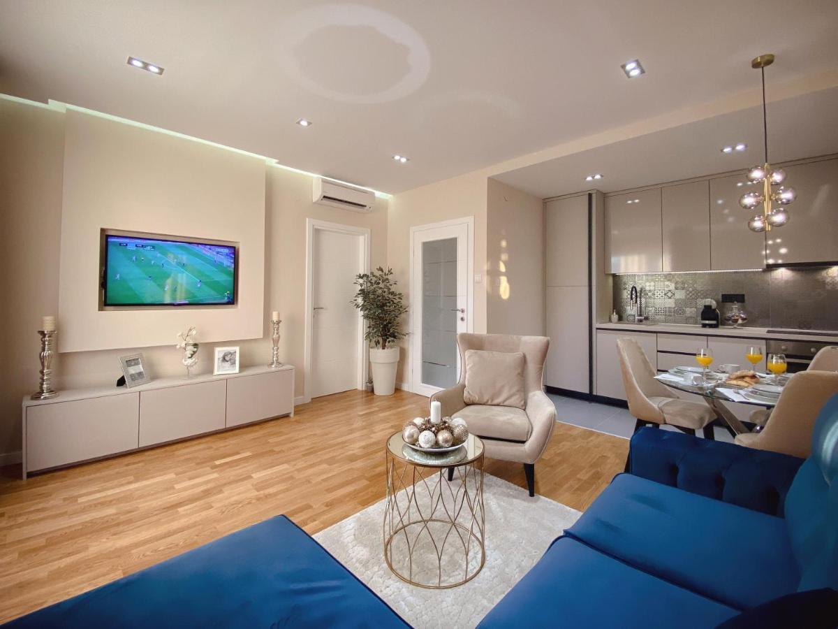 Tiffany Lux Apartment Требинє Екстер'єр фото