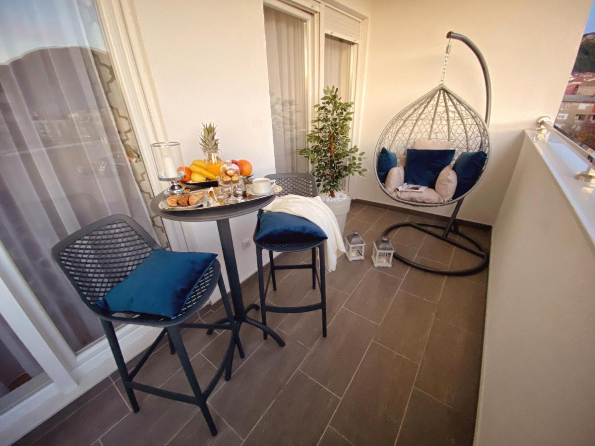 Tiffany Lux Apartment Требинє Екстер'єр фото